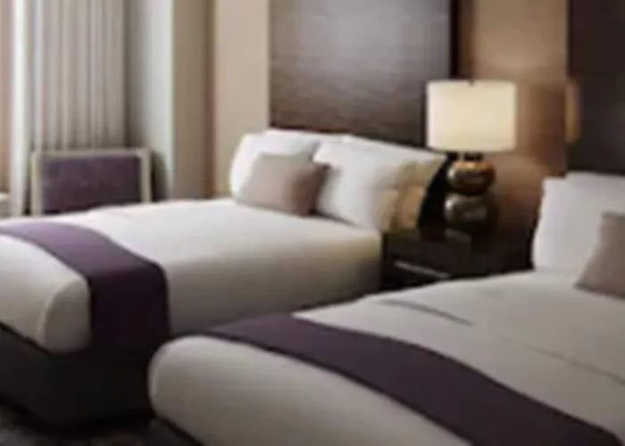 Hotel Estrella At Casino Del Sol